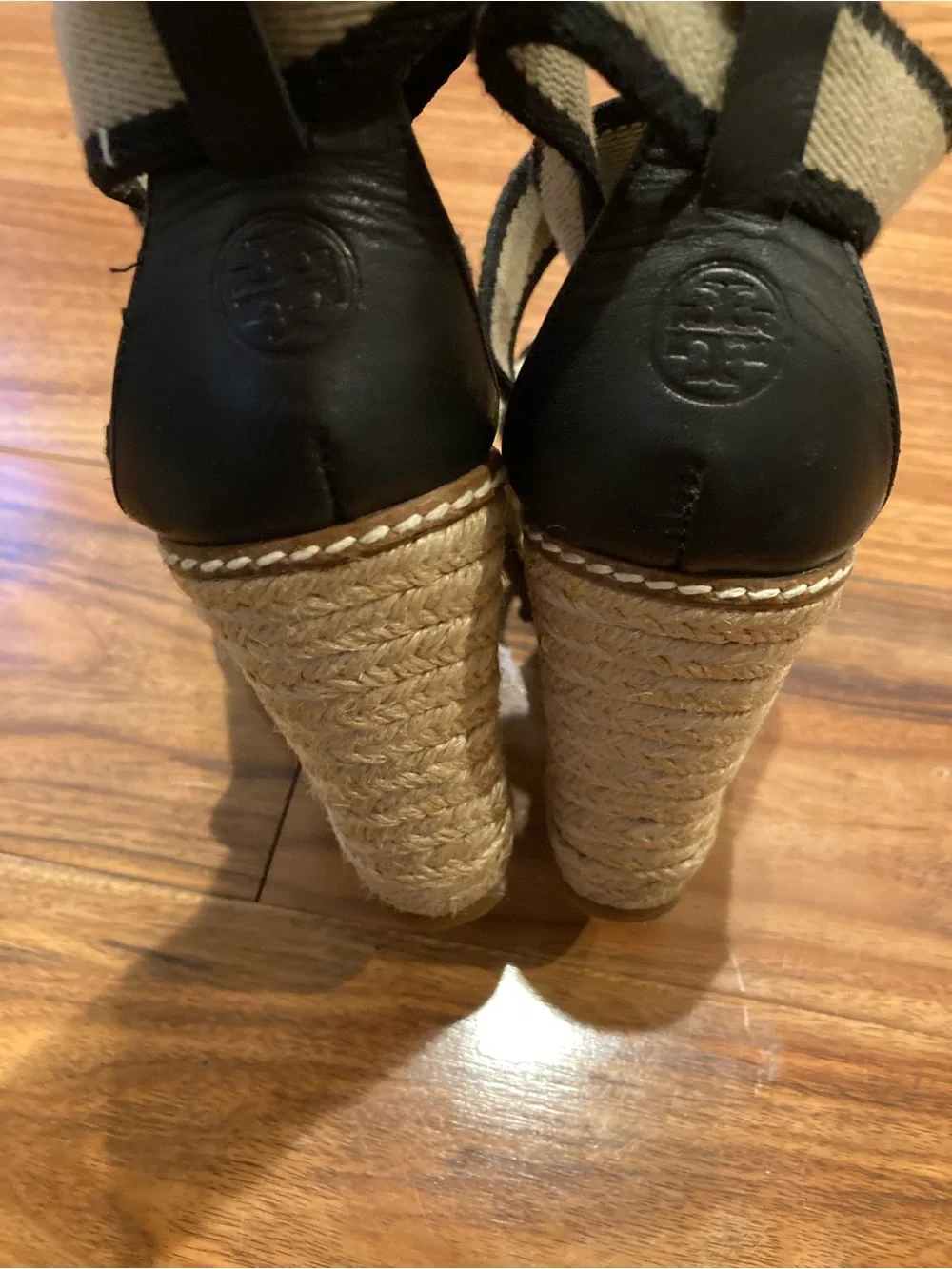 TORY BURCH  Black & Cream Contrast Elastic Espadrille Wedges Women's 7B